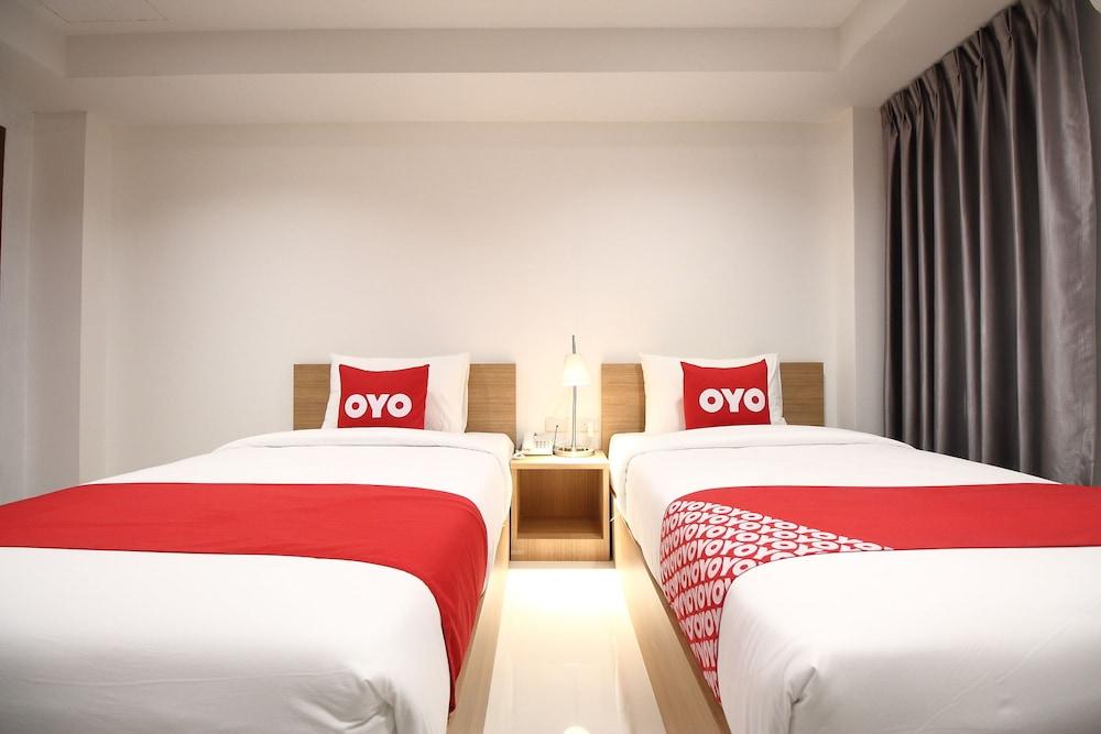 Super Oyo 484 Pannee Residence Khaosan Sha Plus Bangkok Exteriör bild