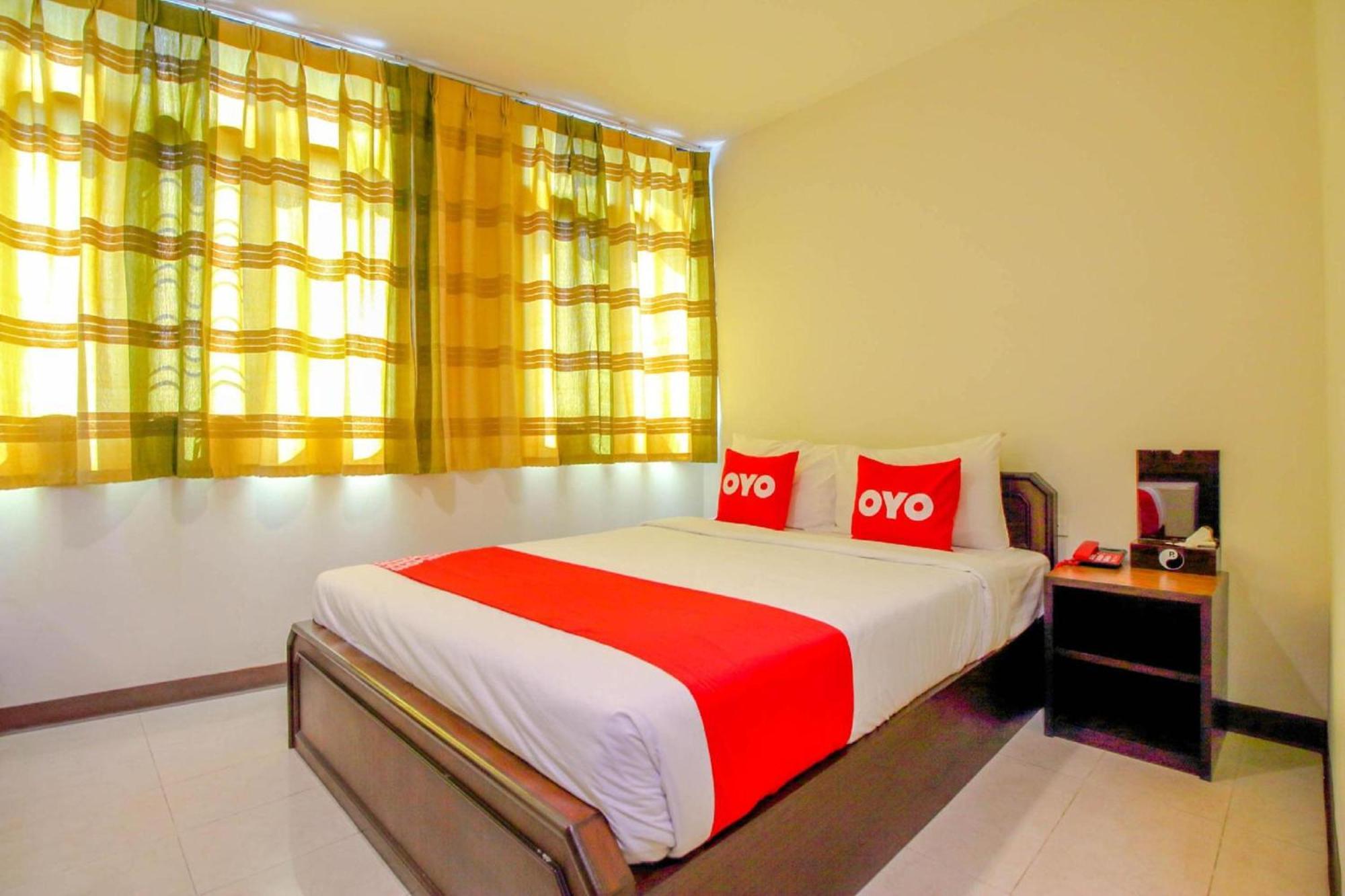 Super Oyo 484 Pannee Residence Khaosan Sha Plus Bangkok Exteriör bild